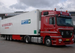 MB-Actros-1841-MP2-Pluskaer-Schiffner-300605-01-DK[1]